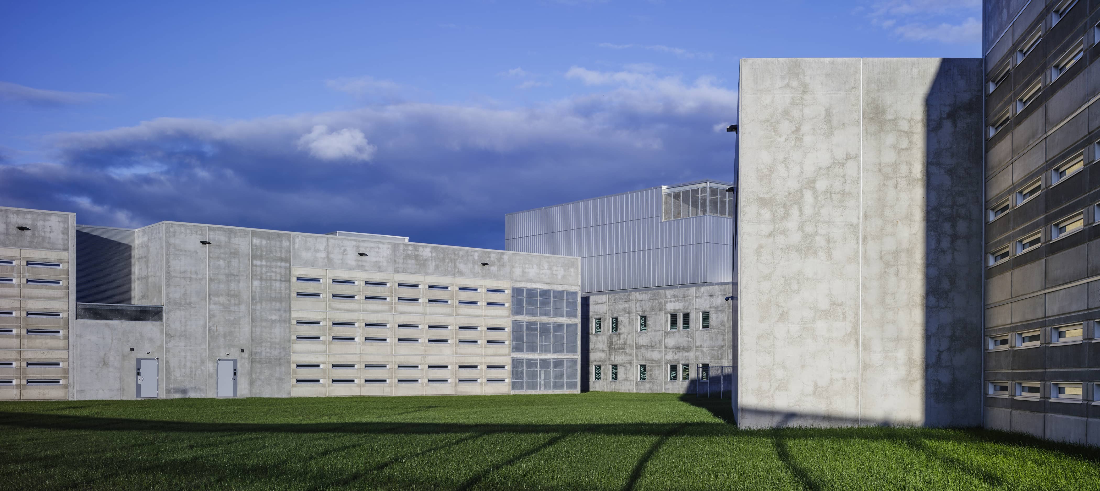 bbp okanagan correctional centre courtyard