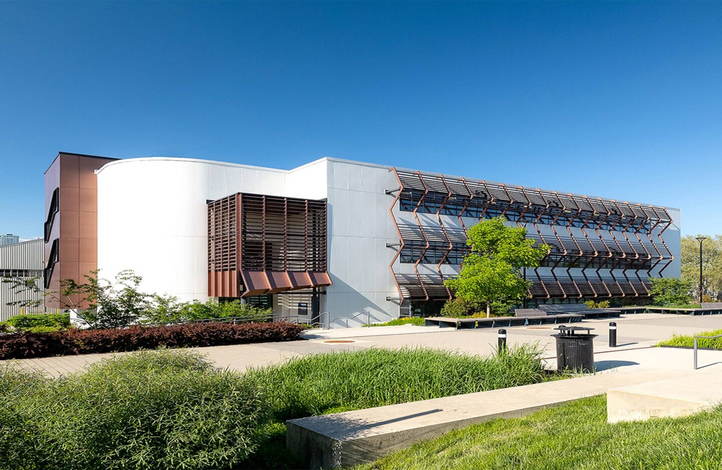 bbp bcit ne25 exterior